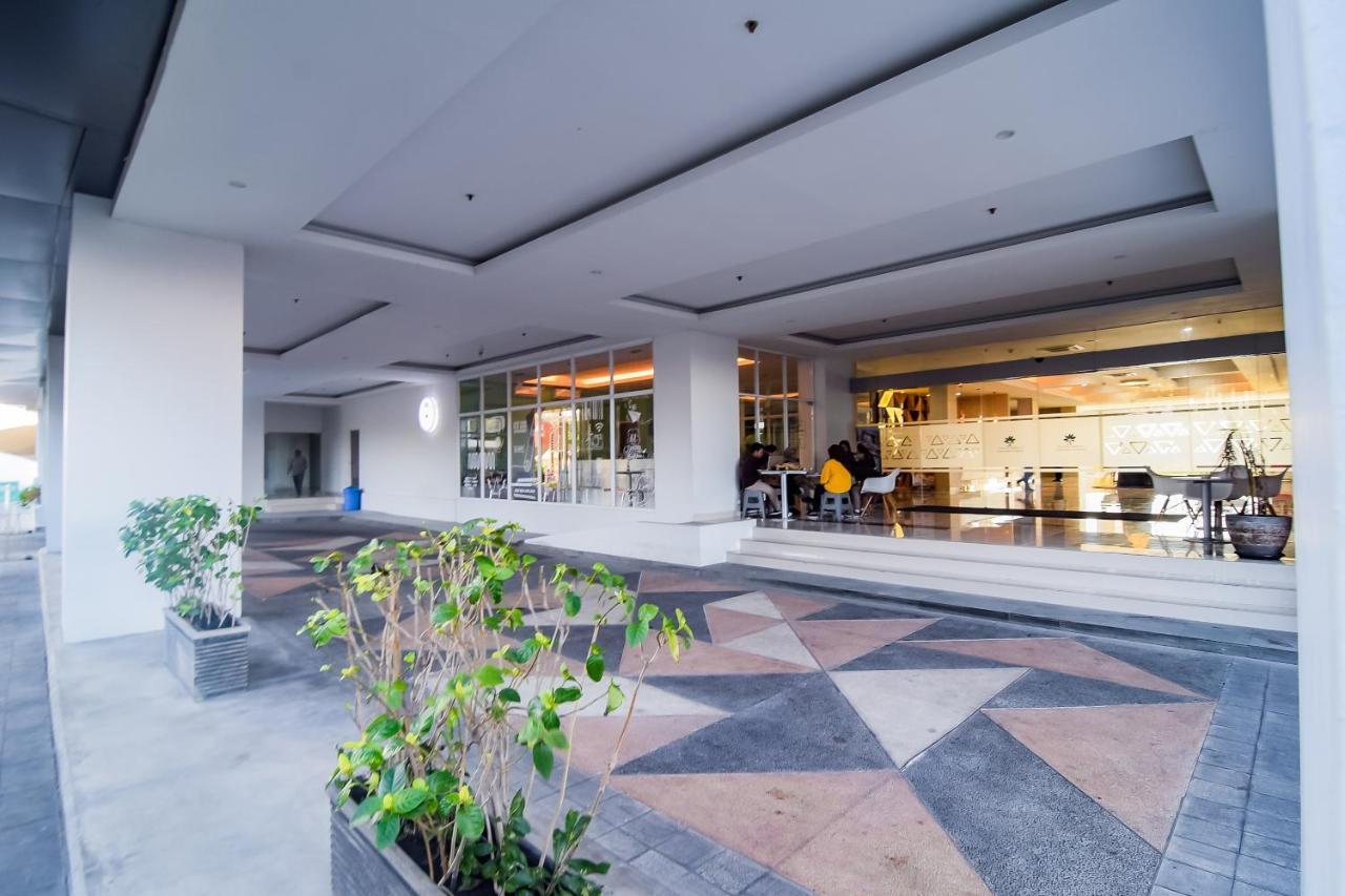 คอลเลคชั่น โอ 15 ตามัน เมลาตี เมอร์ ซูราบายา Hotel สุราบายา ภายนอก รูปภาพ